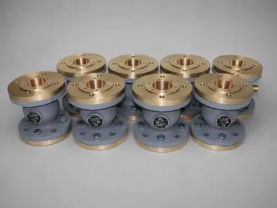 PREMAFLEX-Ventil mit Sonderflanschen aus RG7